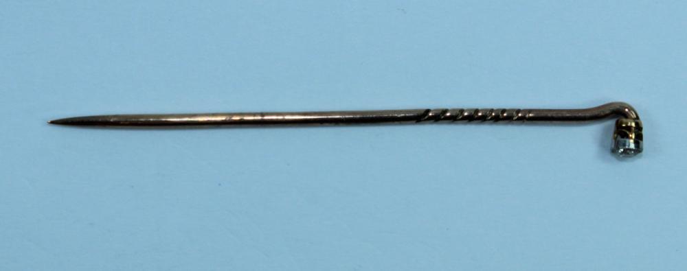 Antique Stick Pin in 9ct Ro... image