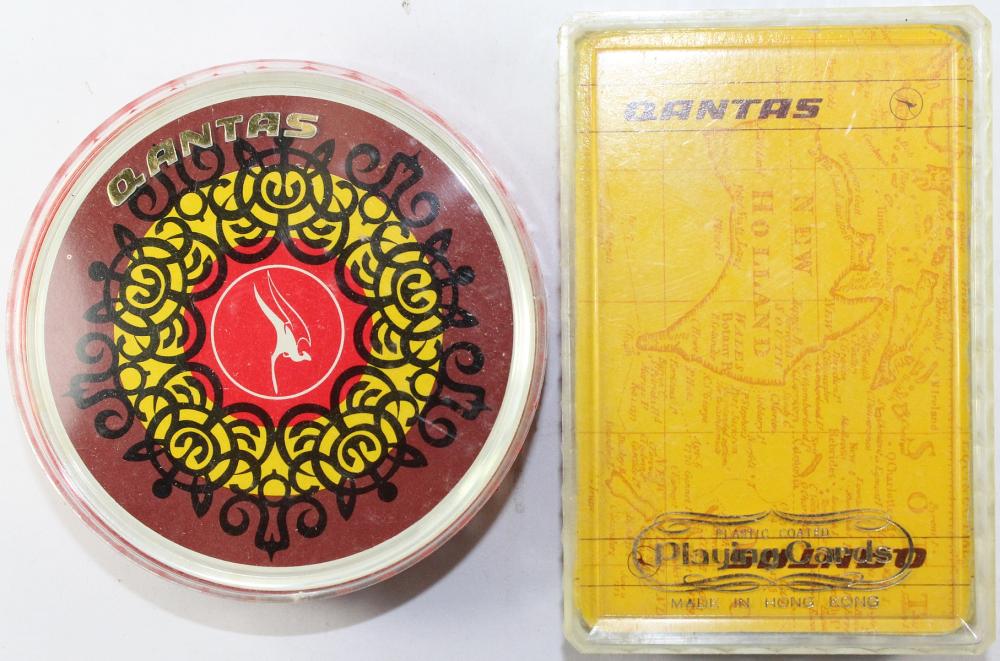 'QANTAS' Playing Cards (2 s... image