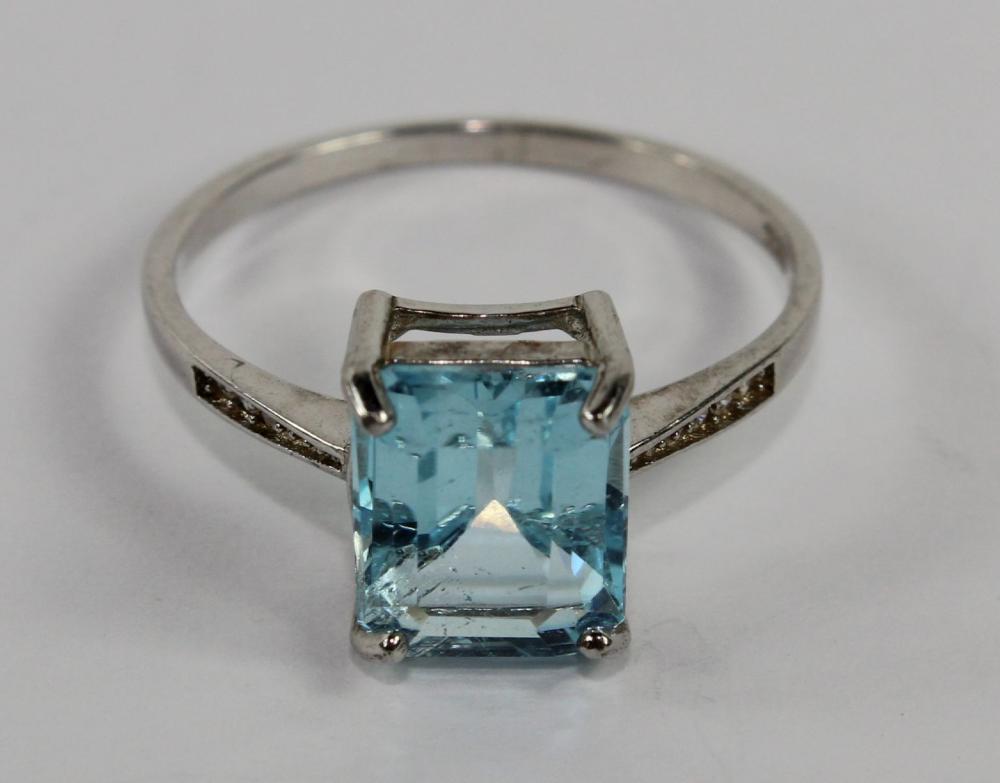 Blue Crystal Ring in Sterli... image