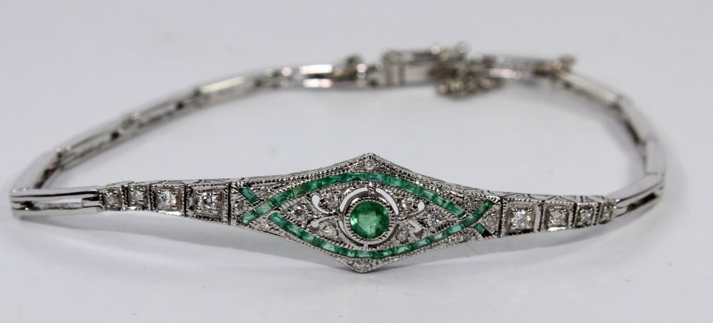 Deco-style Emerald & Diamon... image