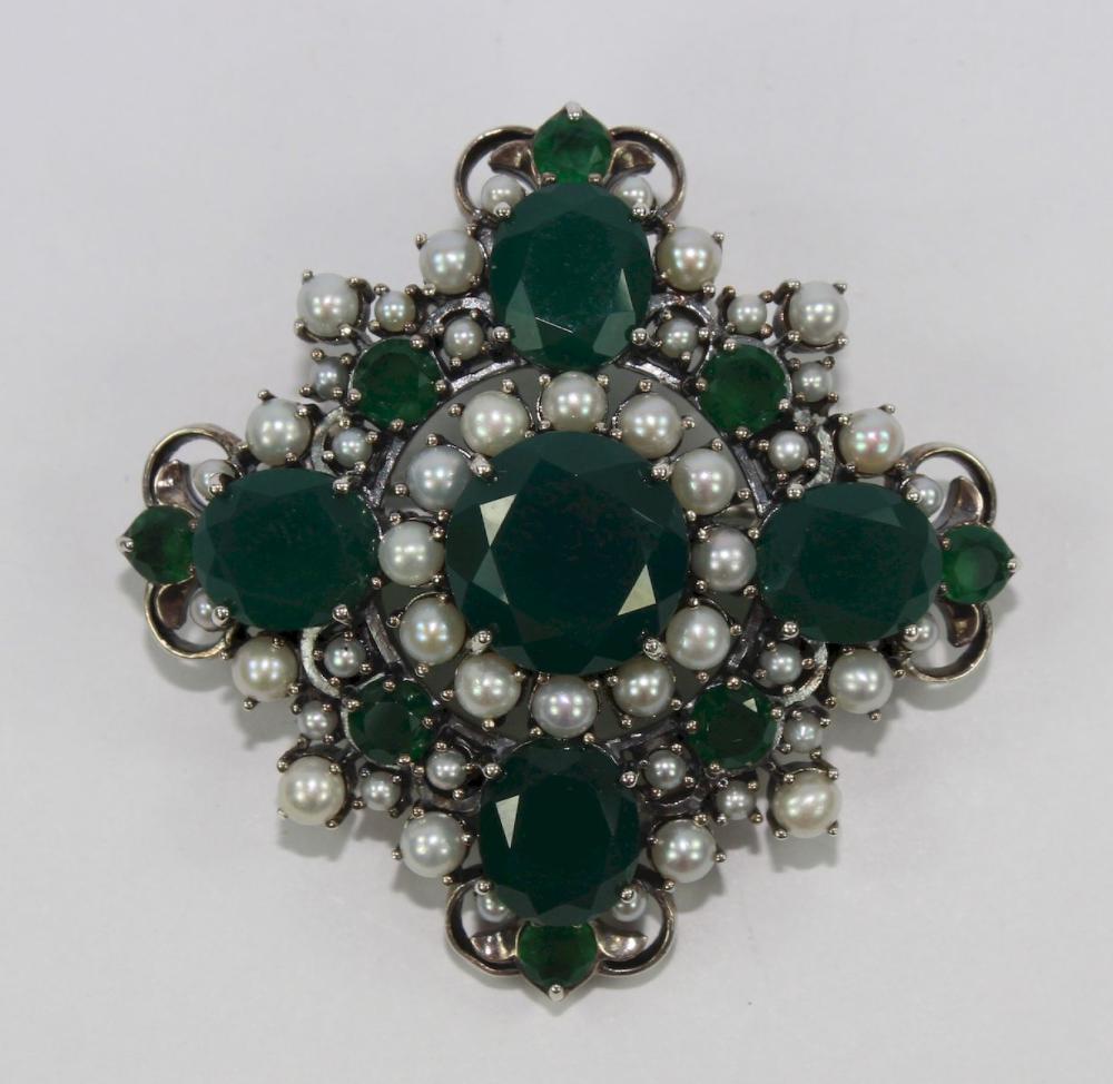 Green Onyx & Pearl Brooch i... image