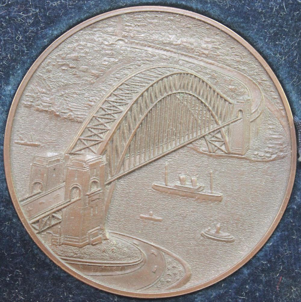 Australia. 1932 Bronze Meda... image