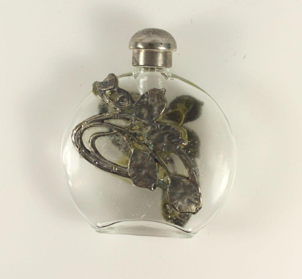 Art Nouveau-style Perfume B... image