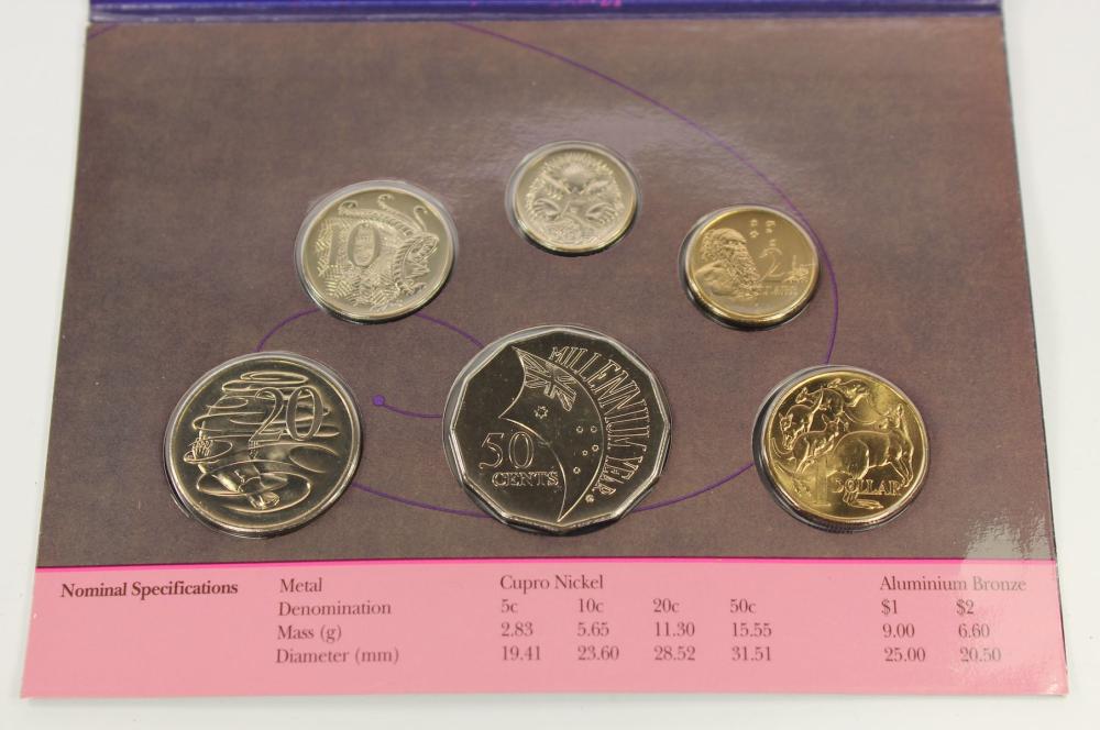 Australia 2000 Mint Set, Un... image