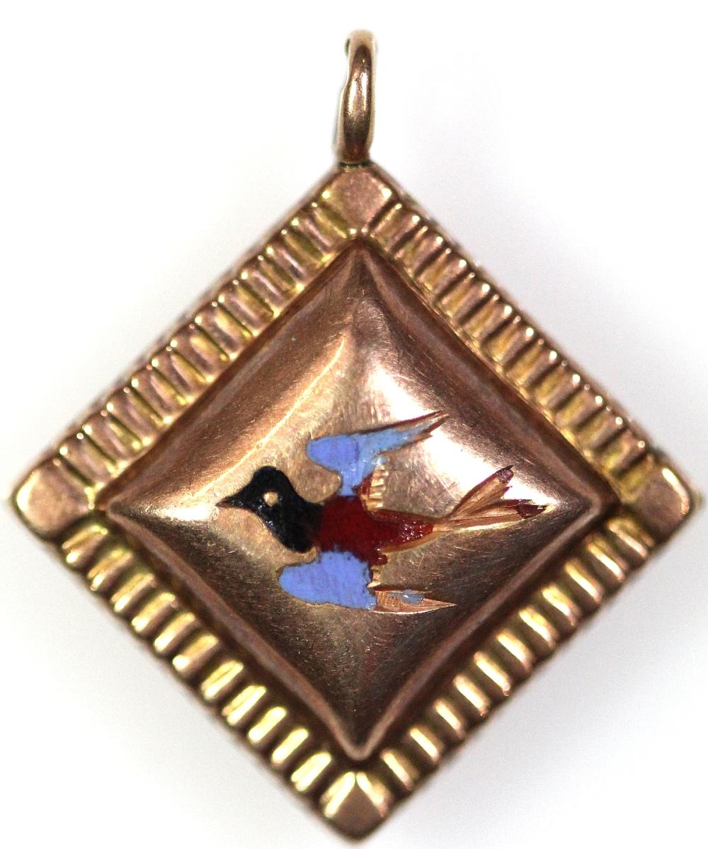 Vintage Pendant in 10ct Yel... image