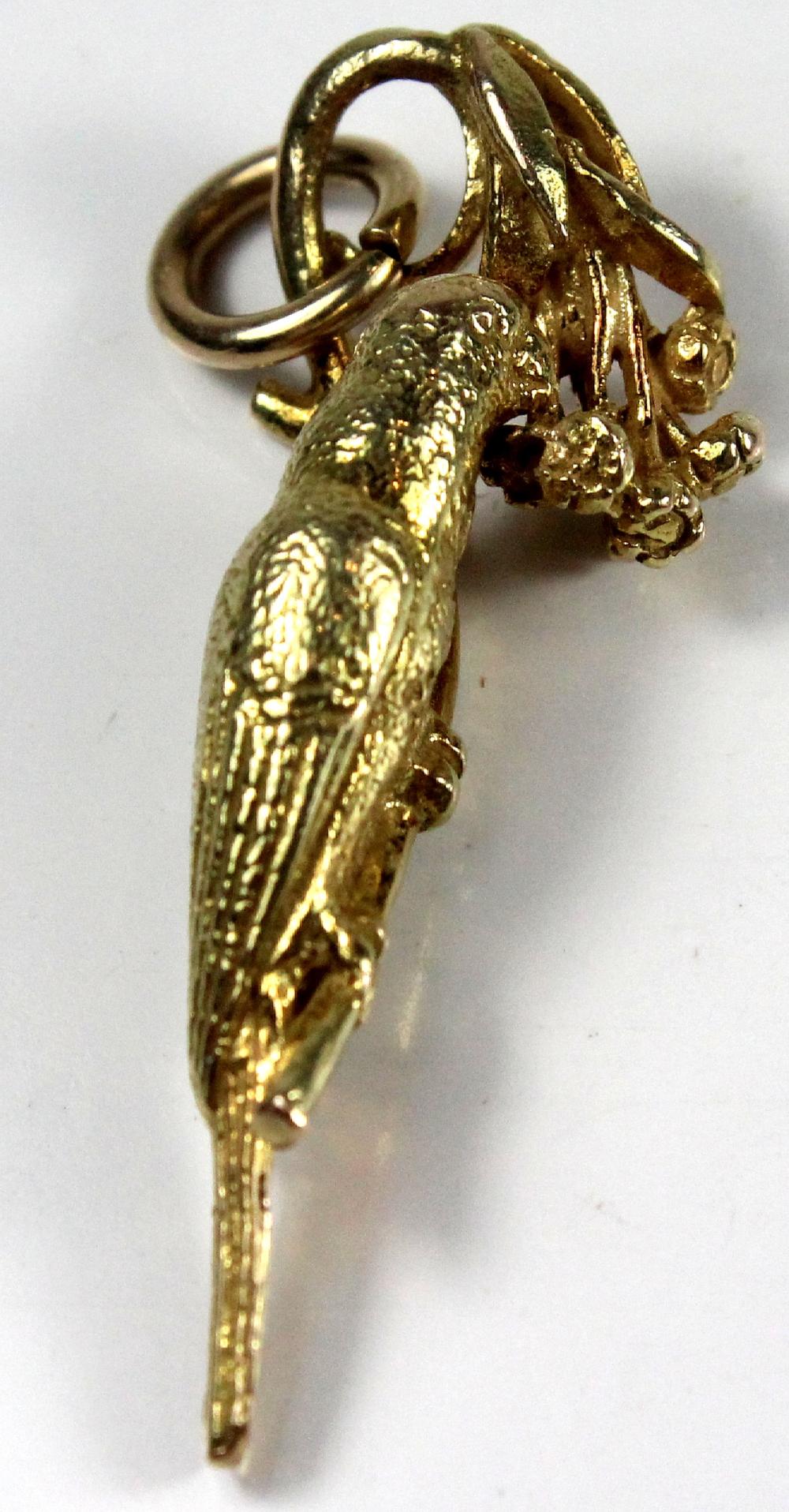 Parrot Charm in 12ct Gold image