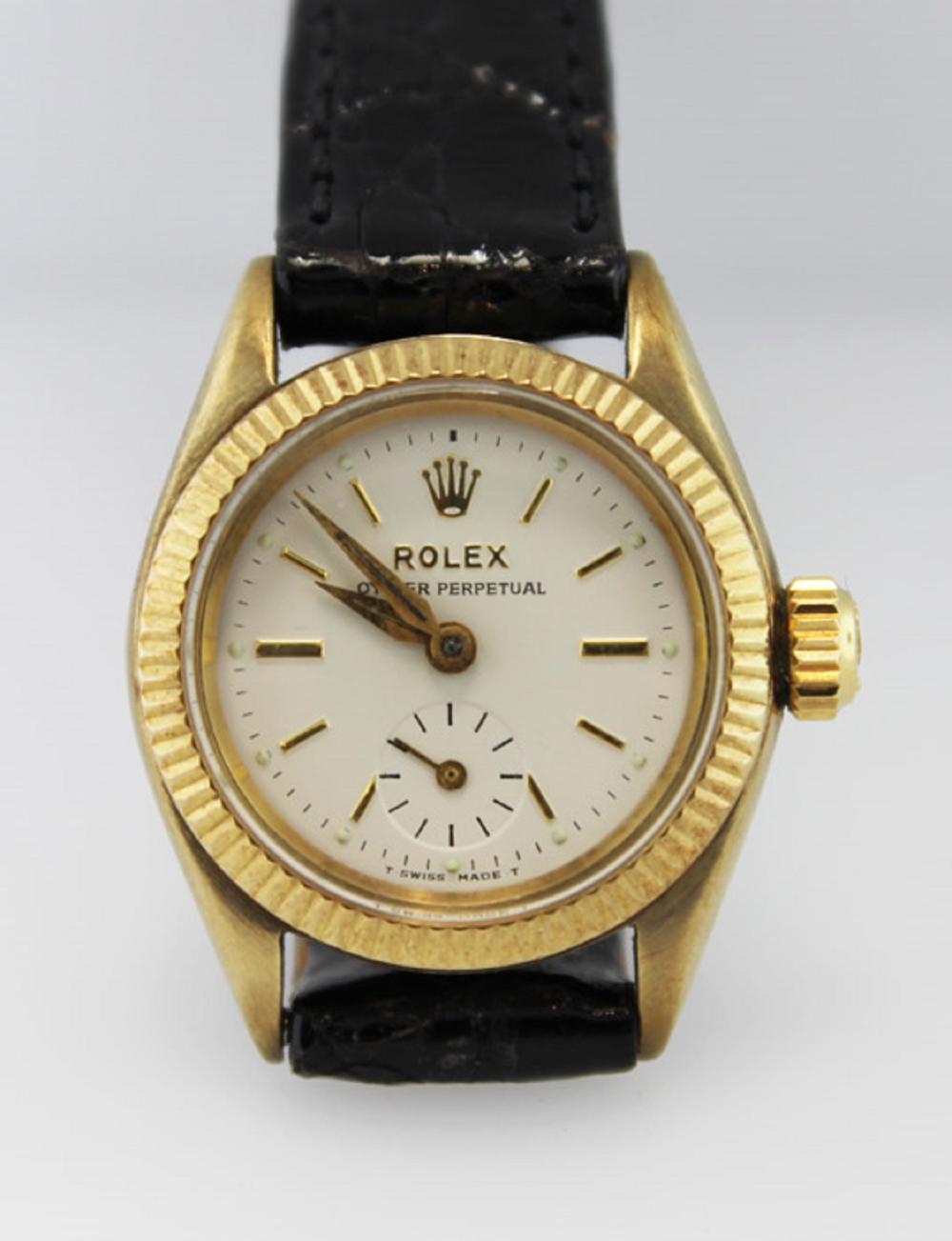 Vintage Ladies Rolex in 9ct... image