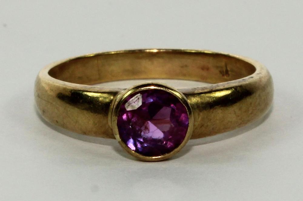 Amethyst Ring in 9ct Yellow... image