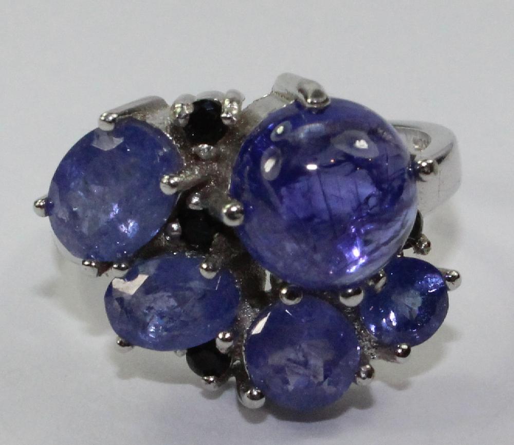 Tanzanite & Sterling (0.925... image