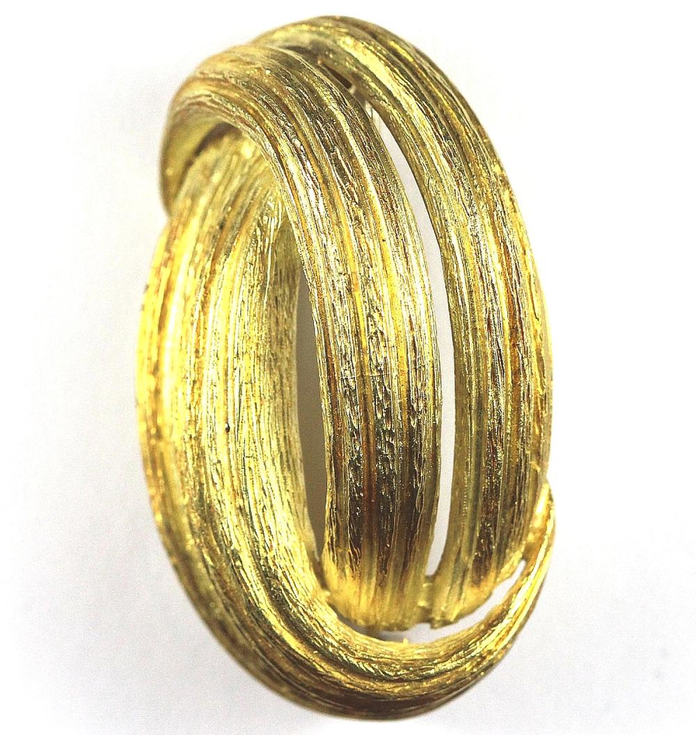 Exquisite Gold 'Knot' Brooc... image