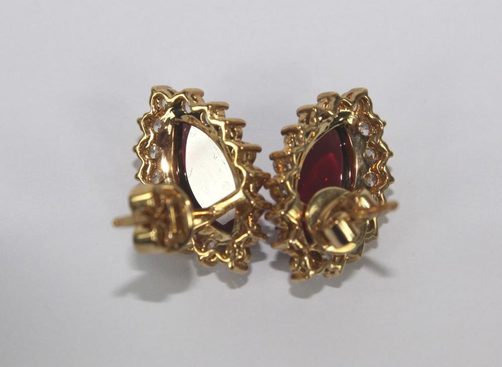 Marquise-cut Garnet & White... image