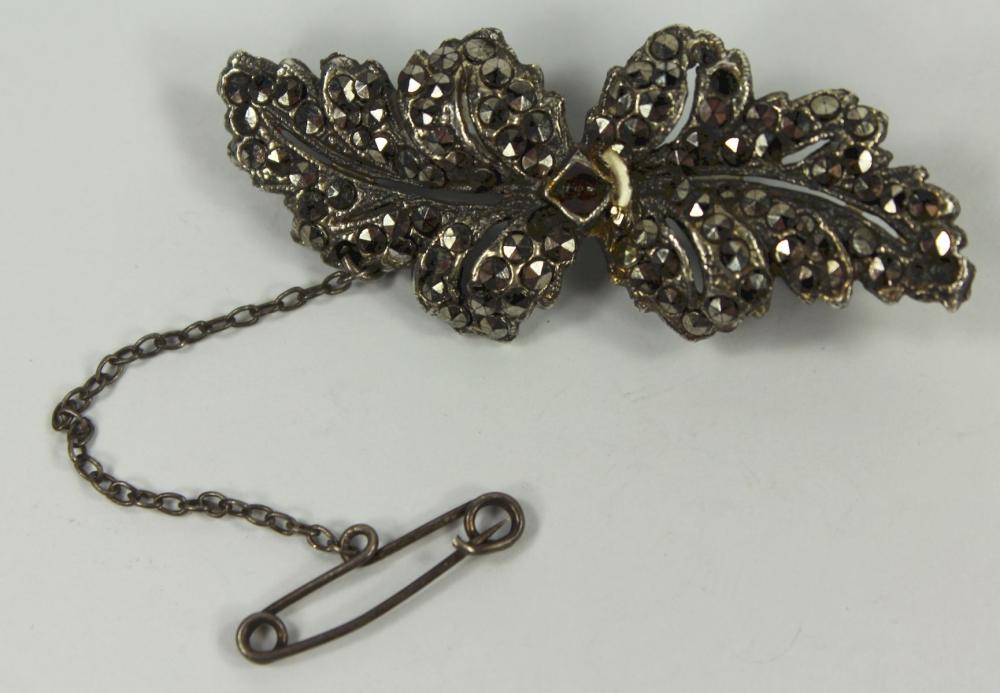 Vintage Marcasite Brooch in... image