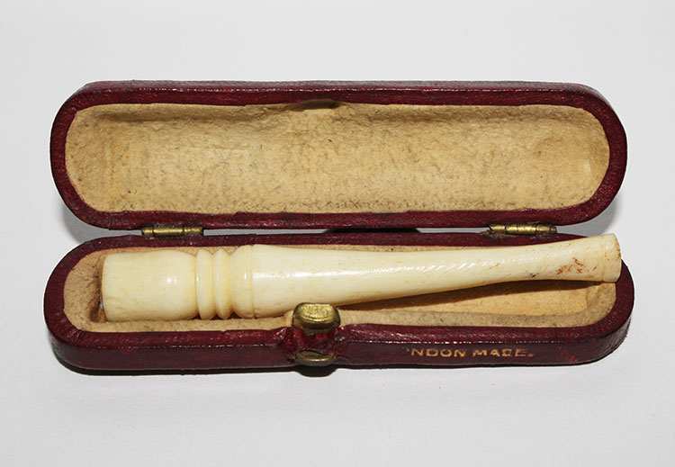 Bone Cigarette Holder in Or... image