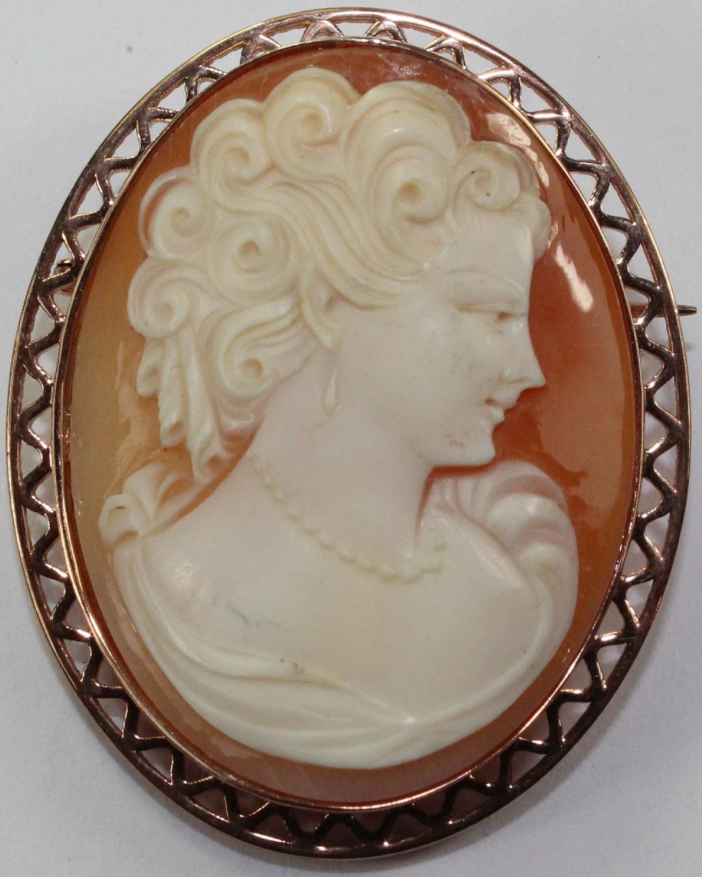 Antique Shell Cameo Brooch ... image