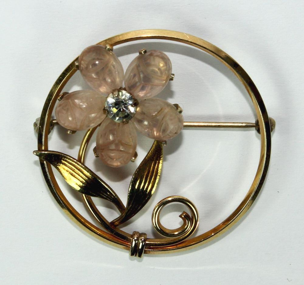 Floral-style Brooch in Gold... image