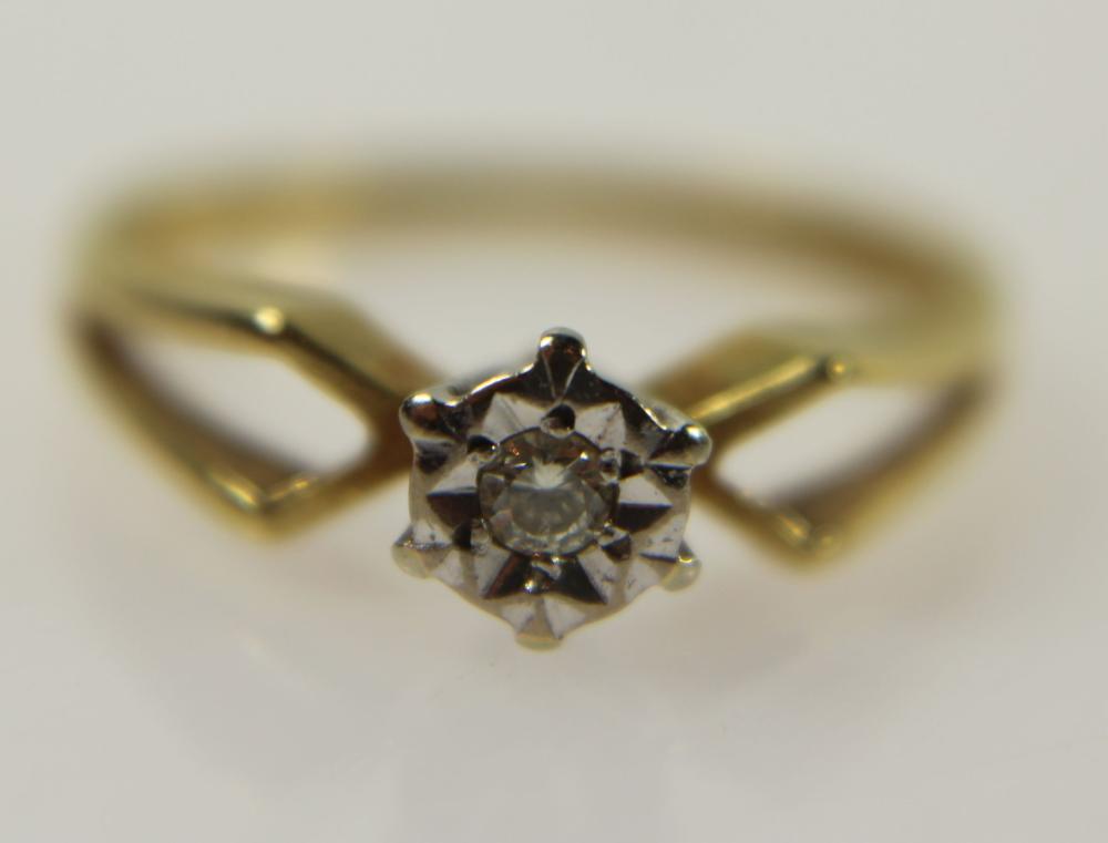 Small Diamond Solitaire Rin... image