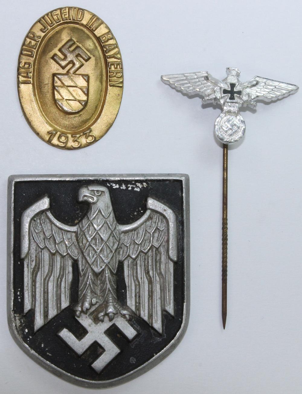 WWII Germany. NAZI Pins & B... image