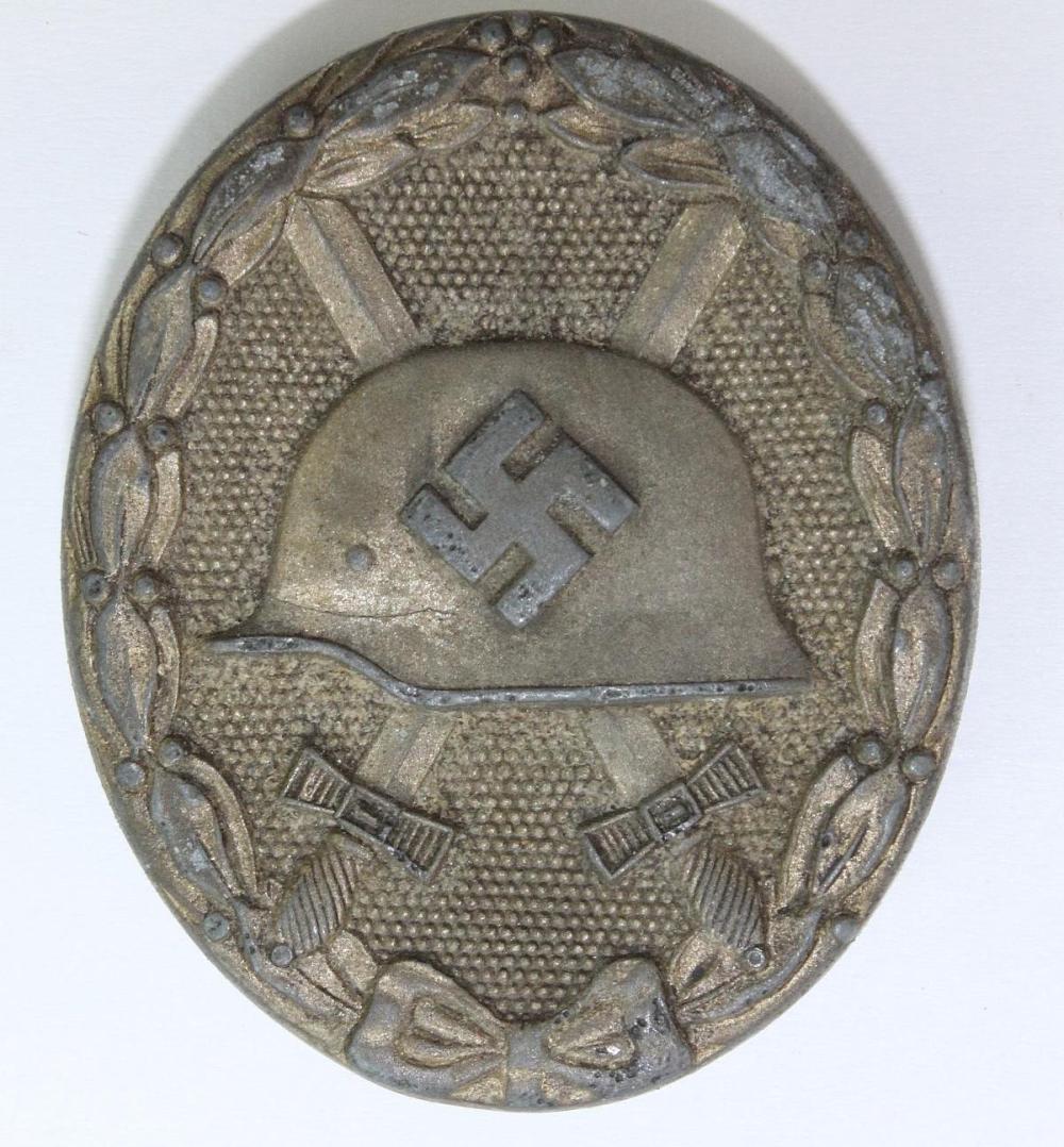 WWII Germany. Wound Badge w... image