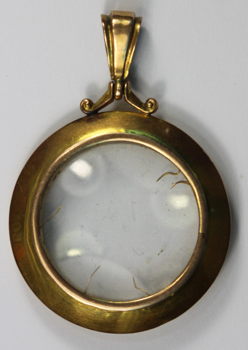 Edwardian 'Photo' Pendant i... image