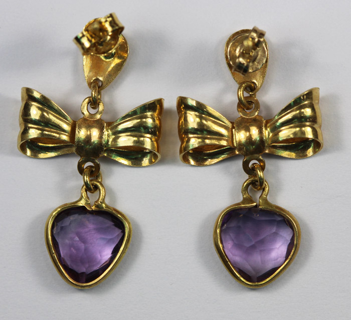 Bow-design Earrings in 18ct... image