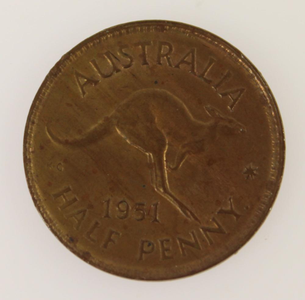 Australia 1951 Y. (P) Halfp... image