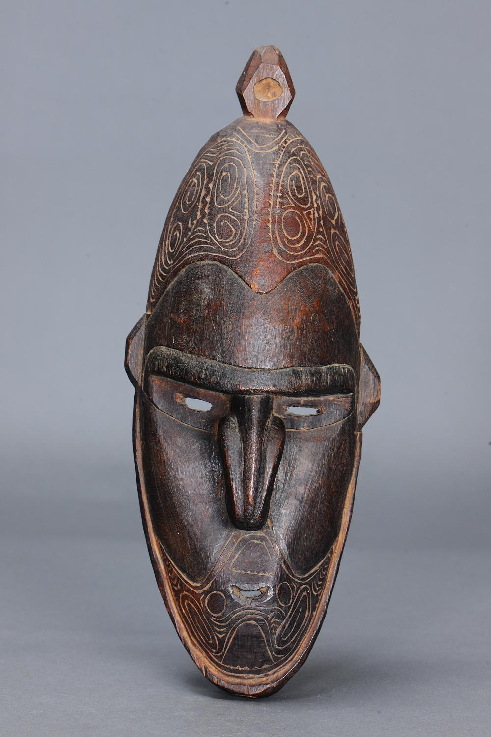 RAMU MASK, LOWER SEPIK, PAP... image