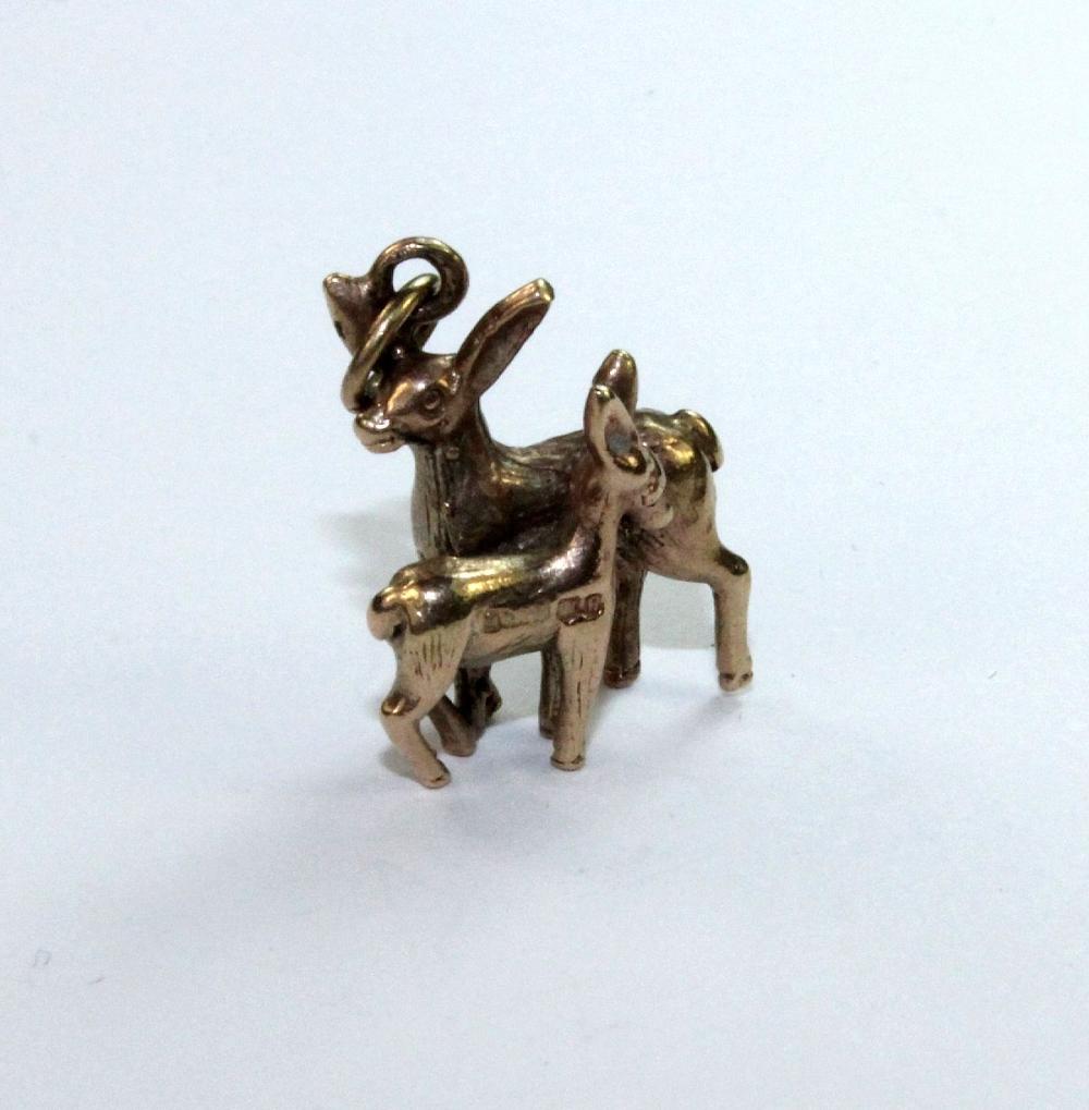 Deer with Doe Charm in 9ct ... image