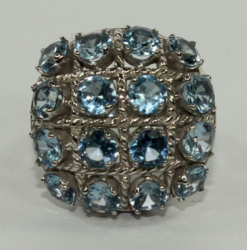 Topaz Cocktail Ring in 9ct ... image