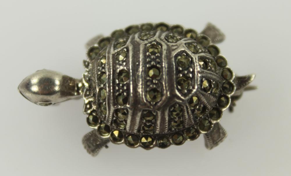 Marcasite Turtle Brooch in ... image