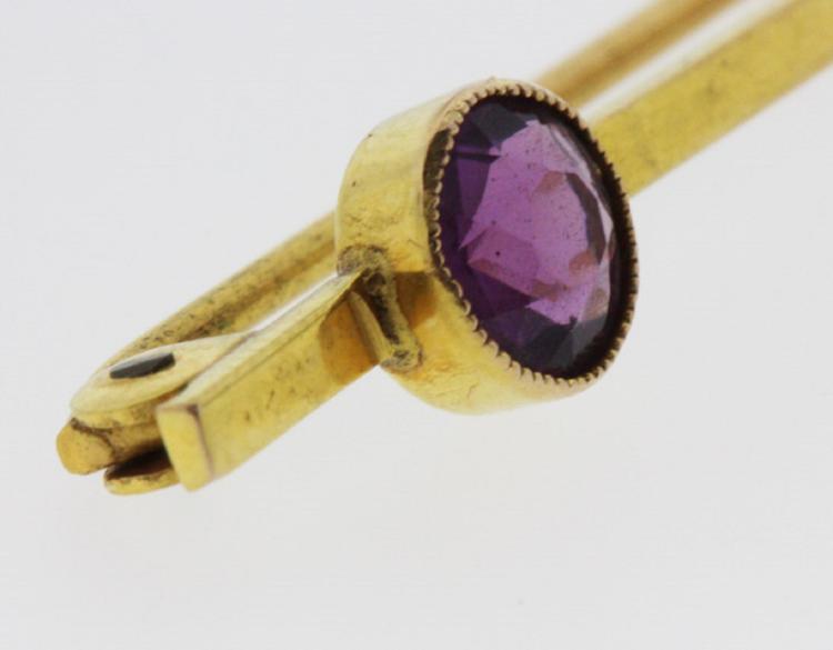 Amethyst set in a 9ct Gold Pin image