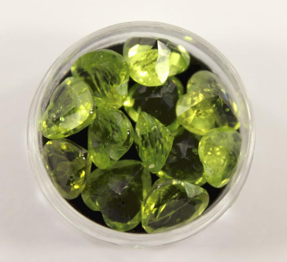 Heart-shaped Peridot Gemsto... image