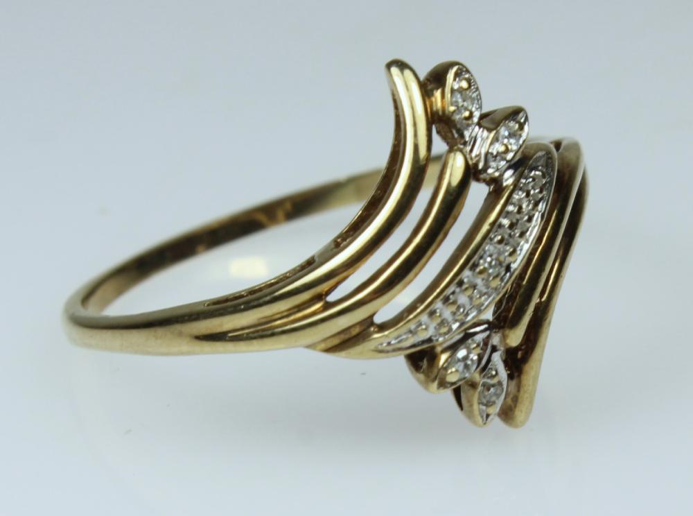 Diamond Ring in 9ct Yellow ... image