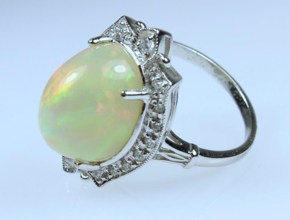 Deco-style Ethiopian Opal &... image