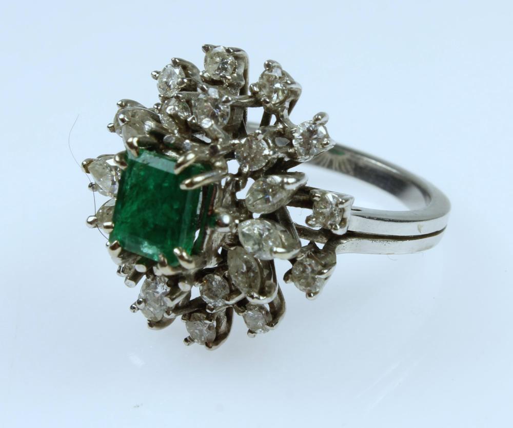 Impressive Emerald & Diamon... image