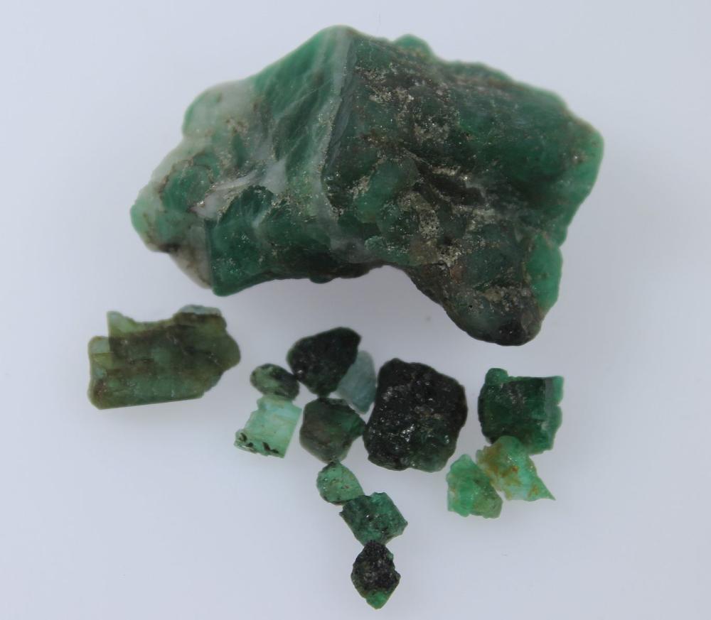 Rough Colombian Emeralds (1... image