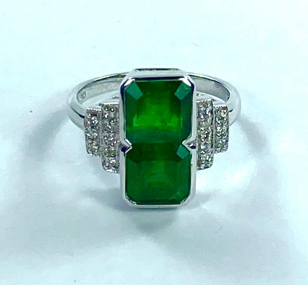 Emerald & Diamond Ring in 9... image