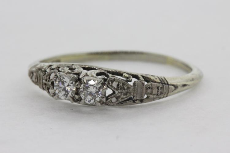 Vintage 18ct White Gold Rin... image