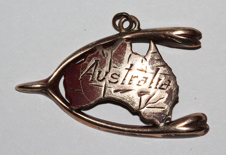 Australia Antique 9ct Gold ... image