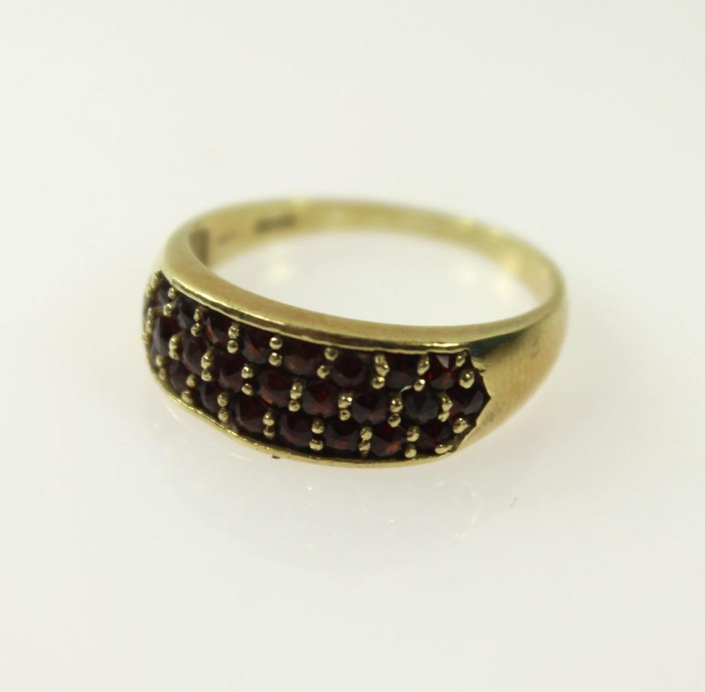 Garnet Ring in 14ct Yellow ... image