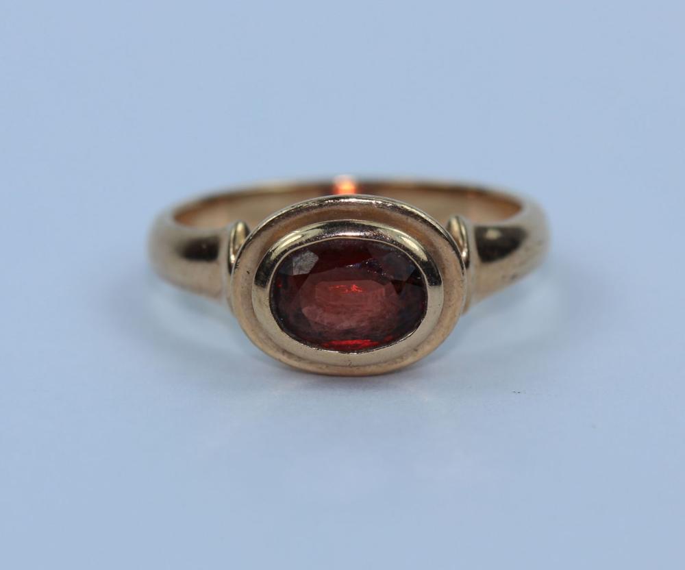 Garnet Ring in 9ct Yellow Gold image