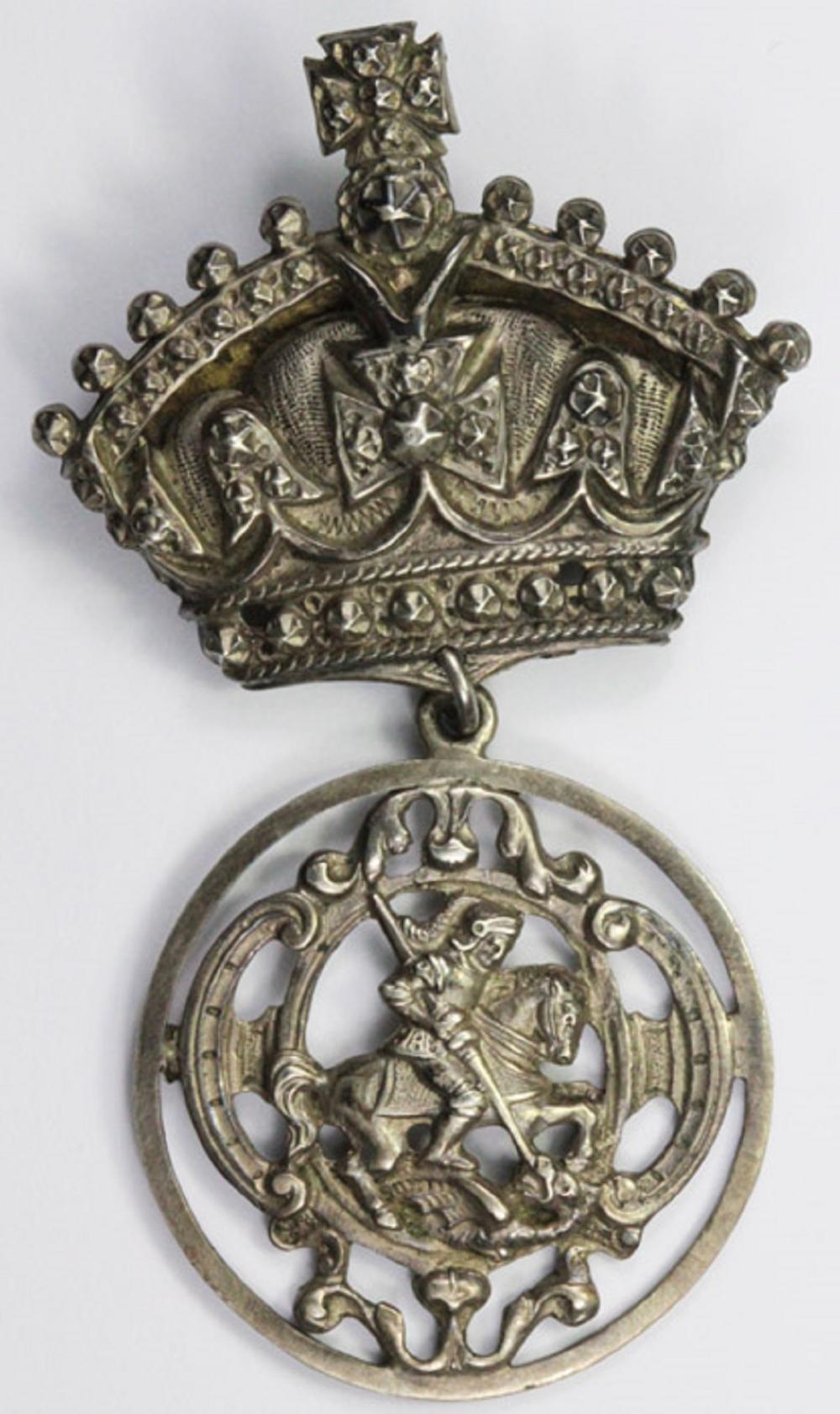 Silver Brooch comprising a ... image