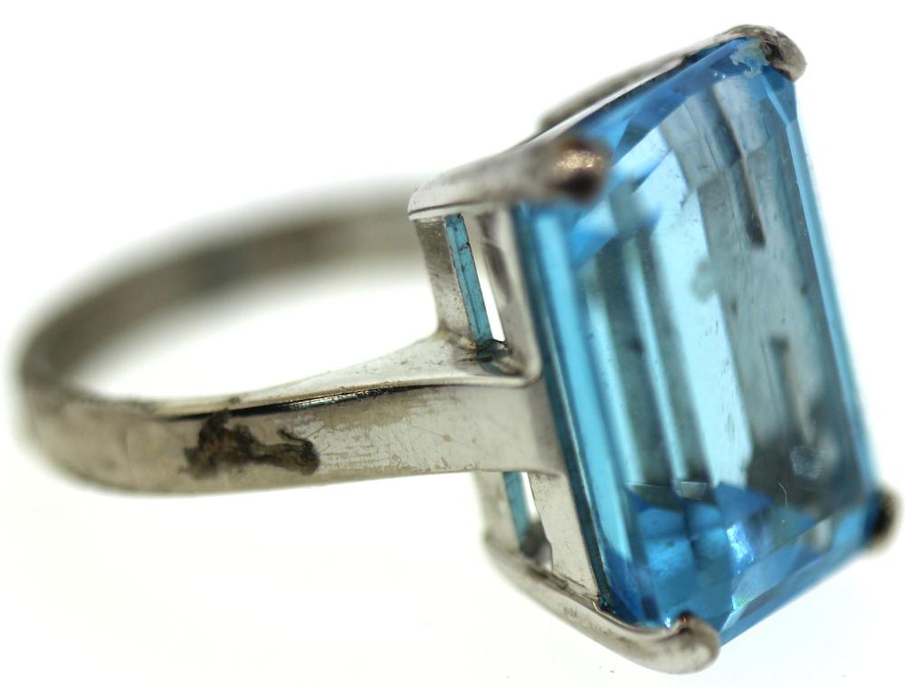 Blue Topaz Ring in 14ct Whi... image