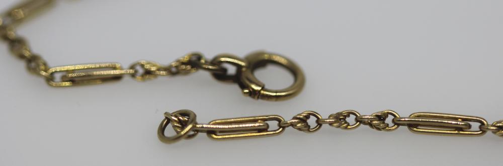 Chain in 10ct Gold with com... image