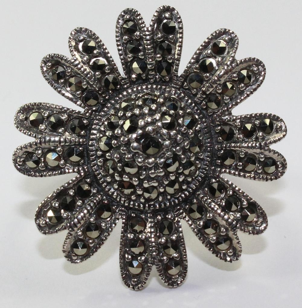 Daisy Pattern Marcasite & S... image