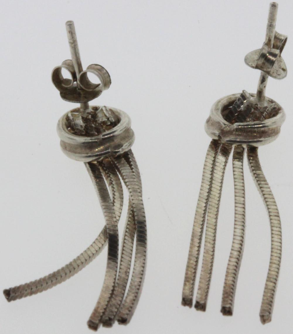 Box-chain Tassel Earrings i... image