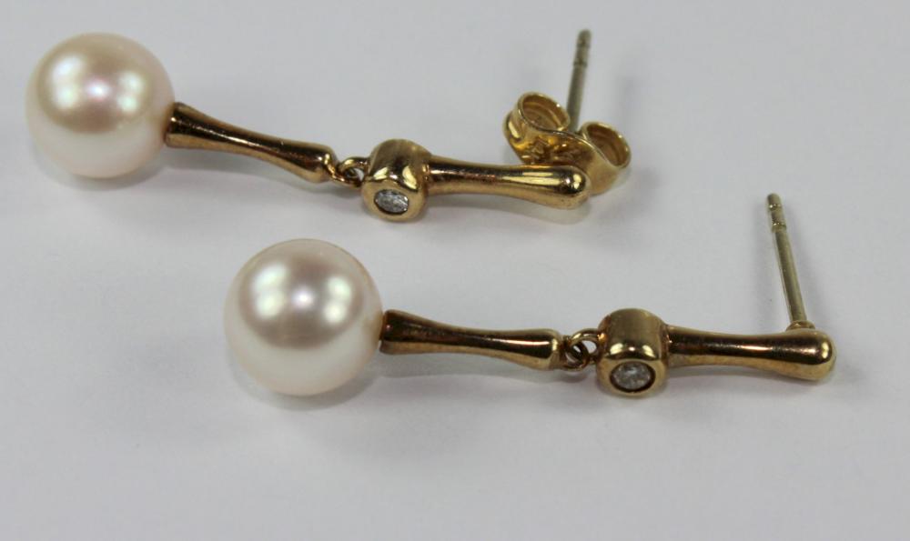 Pearl Drop Earrings in 14ct... image