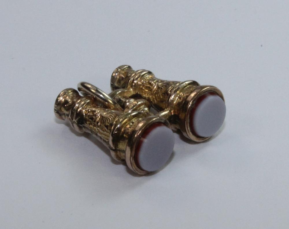 Binoculars in 9ct Yellow Gold image