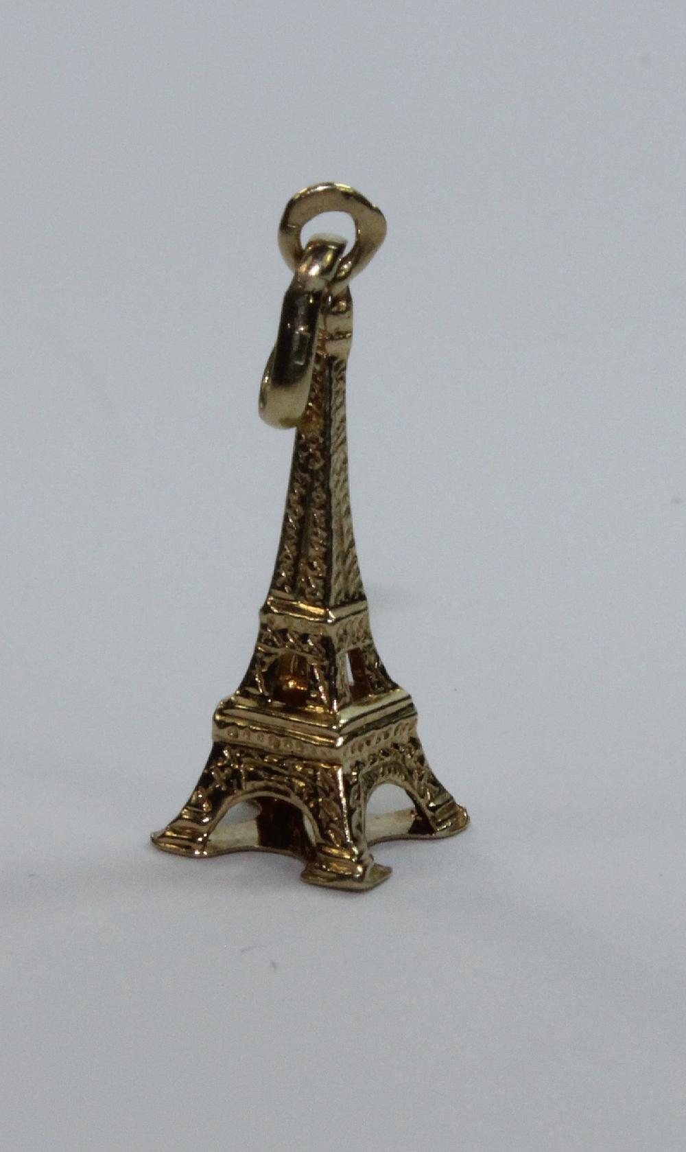 Eiffel Tower Charm in 18ct ... image