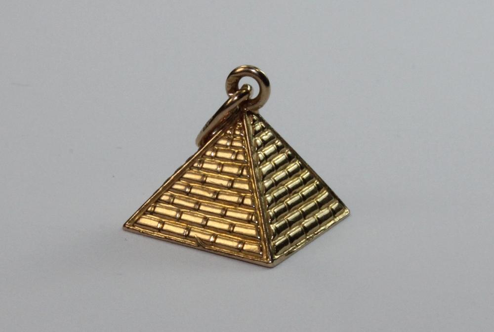 Pyramid of Giza Charm in 18... image