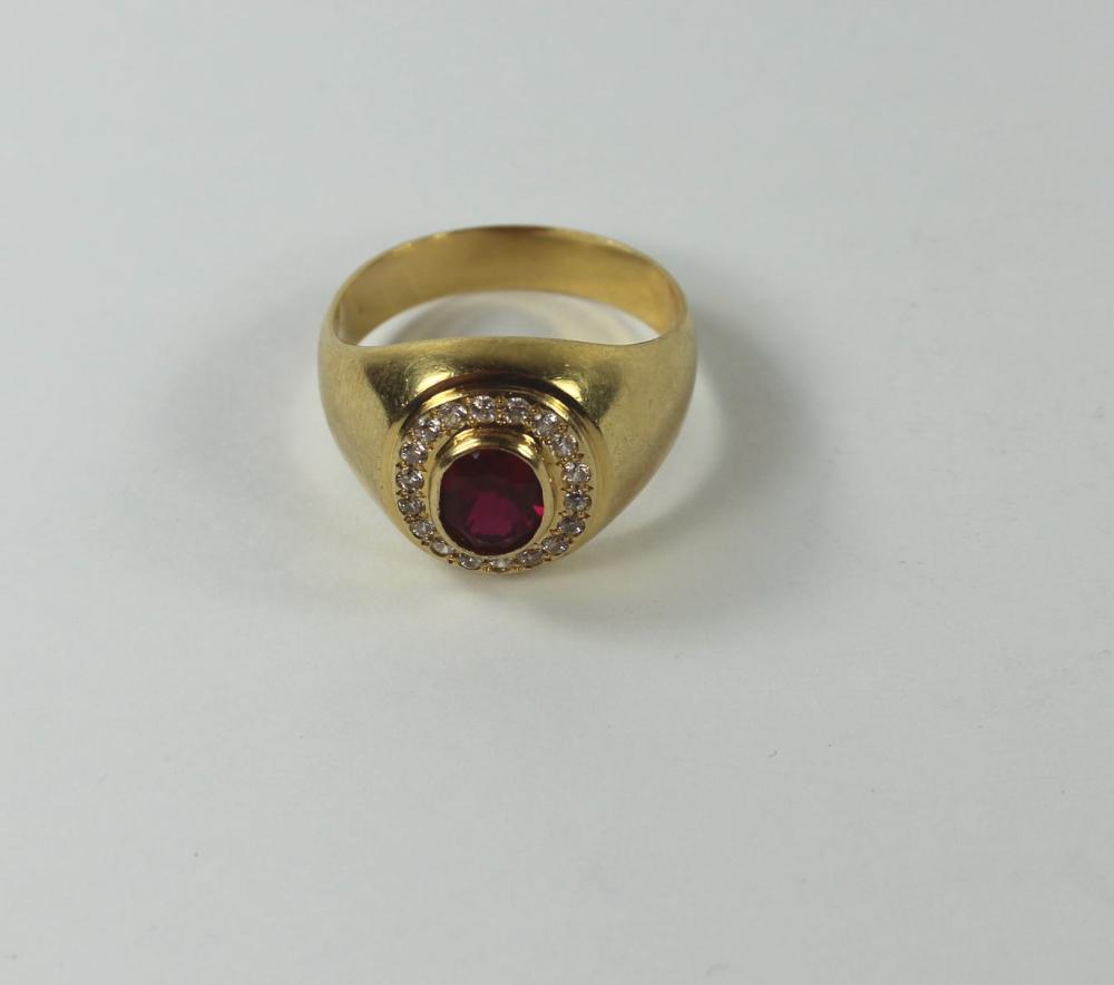 Ruby Ring in 18ct Yellow Gold image